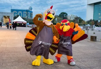 Tommy and Tammy posing at the 57th Dallas YMCA Turkey Trot