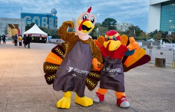 Tommy and Tammy posing at the 57th Dallas YMCA Turkey Trot