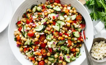 Mediterranean Chickpea Salad